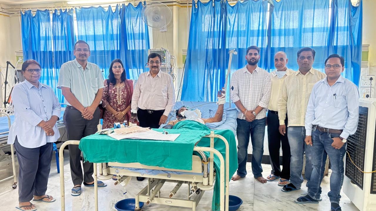 आरएनटी मेडिकल कॉलेज के कार्डियोथोरेसिक सर्जन्स ने दी नई जिंदगी