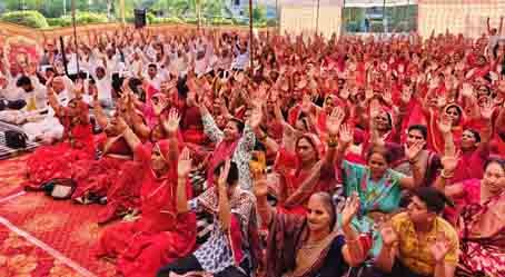 श्रीकृष्ण के जयकारों के साथ कथा की भव्य पूर्णाहुति