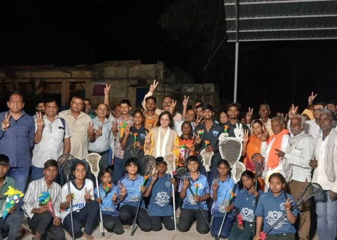 उपखंड स्तरीय रात्रि चौपाल में अंतर्राष्ट्रीय व राष्ट्रीय लेक्रोज खिलाड़ियों का हुआ भव्य सम्मान