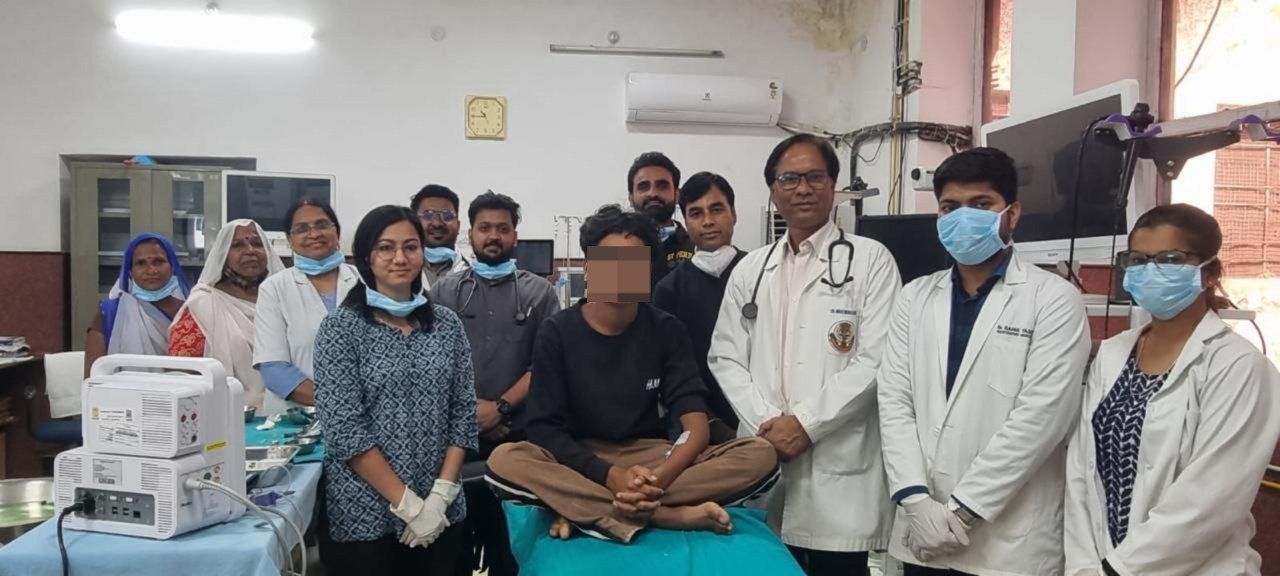 टीबी हॉस्पिटल बडी में चिकित्सकों का कमाल- बिना चीर-फाड़ श्वास नली से निकाला स्क्रू