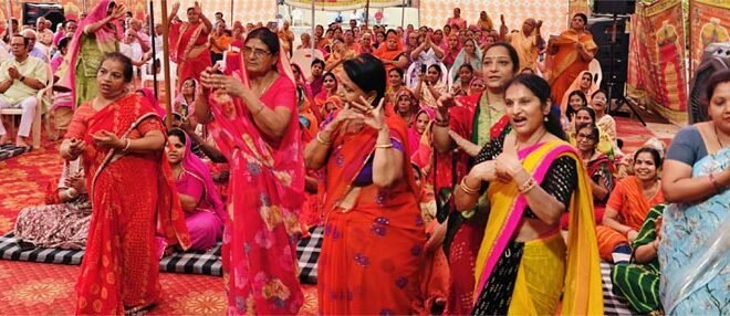 सत्संग में बैठने से विचारों का शमन होता है: पुष्कर दास महाराज