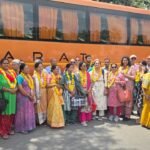 वरिष्ठ नागरिक संस्थान के 40 सदस्यों का दल यात्रा पर रवाना