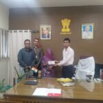 डाक विभाग ने 5 दिन में बीमा दावा निपटा लाभार्थी को किया भुगतान
