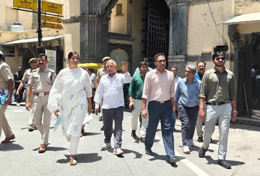 शहर विधायक ने अधिकारियों संग शहर में नई पार्किंग विकसित करने के लिए किए दौरे