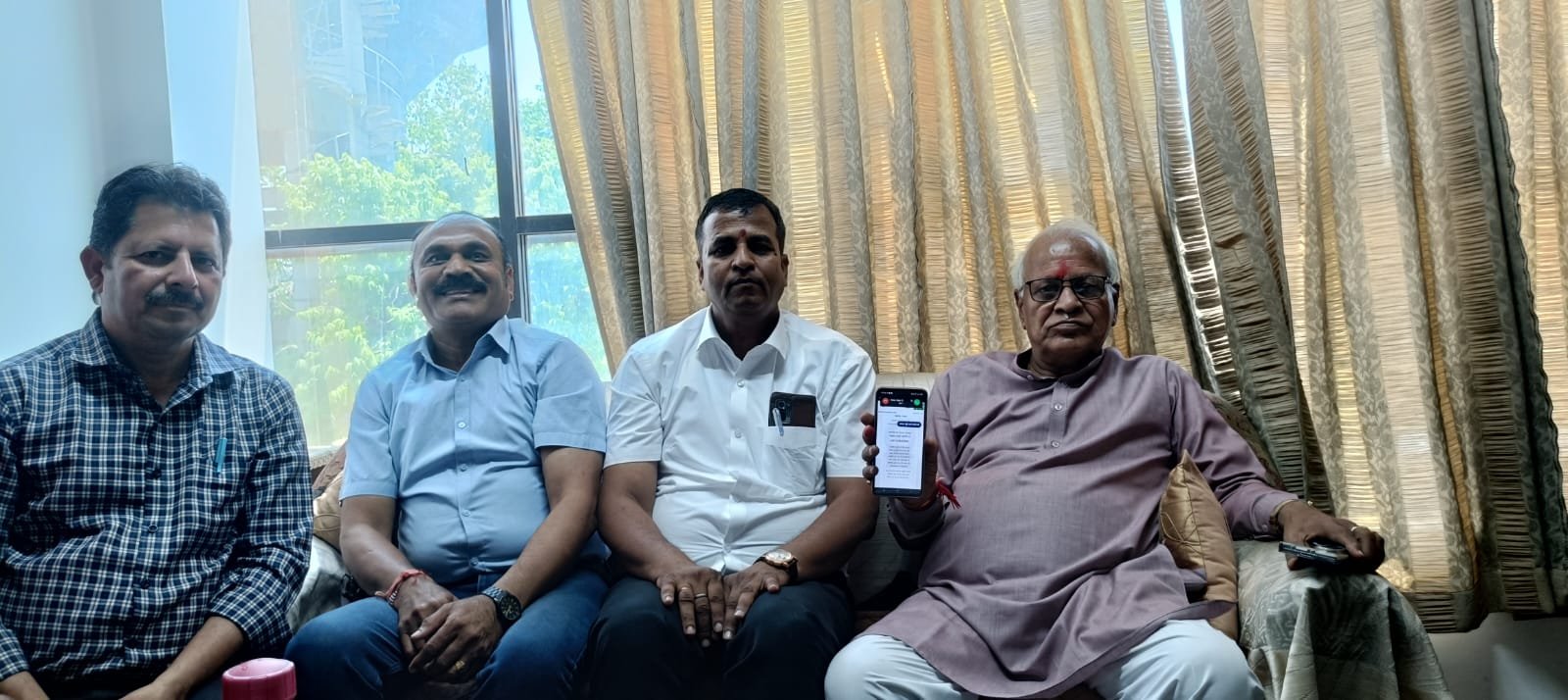 शहर विधायक जैन ने की स्व जनगणना